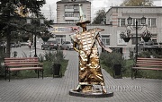 Памятник Шоколадке (г.Покров)