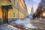 Здание палат и колокольня Успенского собора, г. Владимир