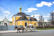 Казанская церковь и лошадь, г. Суздаль
