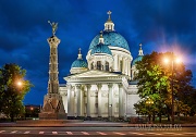 Троице-Измайловский собор ночью. Санкт-Петербург