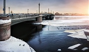 Зимний ледоход на Неве (г.Санкт-Петербург)
