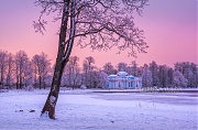 Розовый вечер у Грота в Царском Селе. г. Санкт-Петербург
