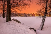Рыжий закат над прудом в Царском Селе. г. Санкт-Петербург