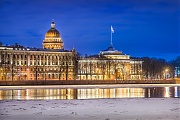 Вид на ночной Исаакий. г. Санкт-Петербург