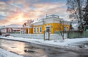 Желтый деревянный дом. г. Вологда