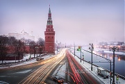 Снег движению на помеха. Снегопад у Кремля. г.Москва