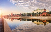 Утренний вид на Московский Кремль
