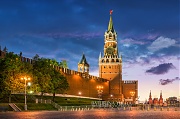 Спасская башня Кремля летним вечером. г.Москва