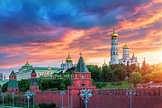 Огненный закат над храмами Московского Кремля