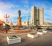 Памятник Столыпину на площади Свободной России