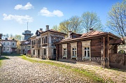 Деревянный дом в музее Мосфильма. г. Москва