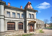 Дом с крыльцом в музее Мосфильма. г. Москва