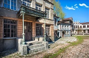 Крыльцо дома в музее Мосфильма. г. Москва