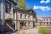 Старинные дома в музее Мосфильма. г. Москва