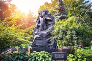 Дуров Владимир Леонидович, Новодевичье кладбище, Москва