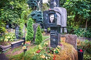 Шукшин Василий Макарович, Новодевичье кладбище, Москва