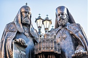 Памятник Воссоединение, Патриархи, Храм Христа Спасителя, Москва