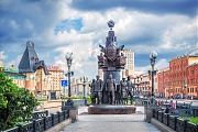 Памятник Подвиг Железнодорожников, Комсомольская площадь, Москва
